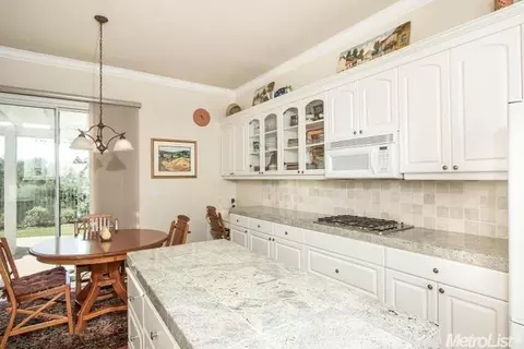 711 Hunter Pl, Folsom, CA 95630 photo 9