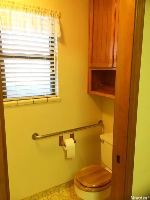 635 Meredith Ave, Gustine, CA 95322 photo 20