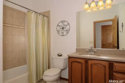 3136 Garfield Ave, Carmichael, CA 95608 photo 18