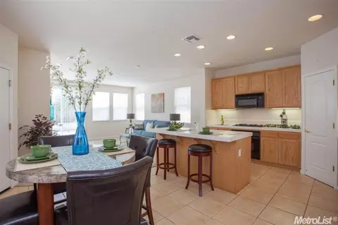 262 Diego Ln, Tracy, CA 95377 photo 8
