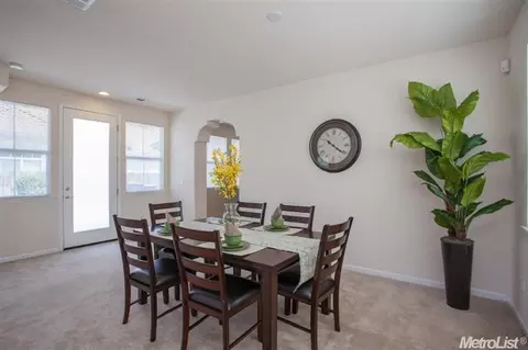 262 Diego Ln, Tracy, CA 95377 photo 6