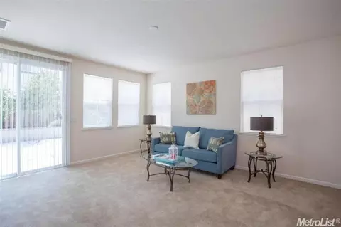 262 Diego Ln, Tracy, CA 95377 photo 12