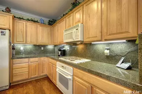 2958 Coopers Hawk Loop, Lincoln, CA 95648 photo 8