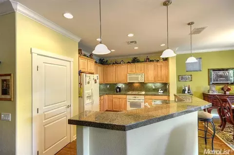 2958 Coopers Hawk Loop, Lincoln, CA 95648 photo 11