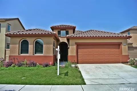 16737 Loganberry Way, Lathrop, CA 95330 photo 3
