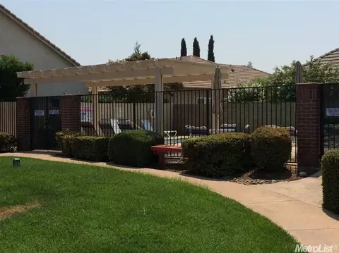 2408 Turning Leaf Ct, Modesto, CA 95355 photo 23