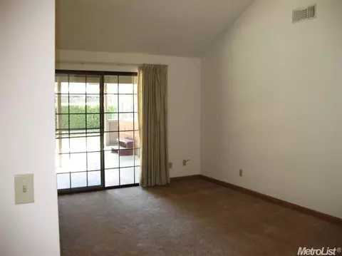 1300 Edwin Ct, Modesto, CA 95355 photo 7