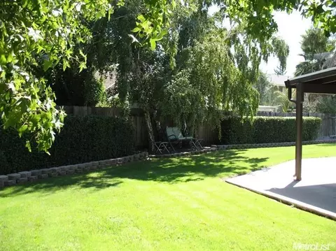 1300 Edwin Ct, Modesto, CA 95355 photo 22