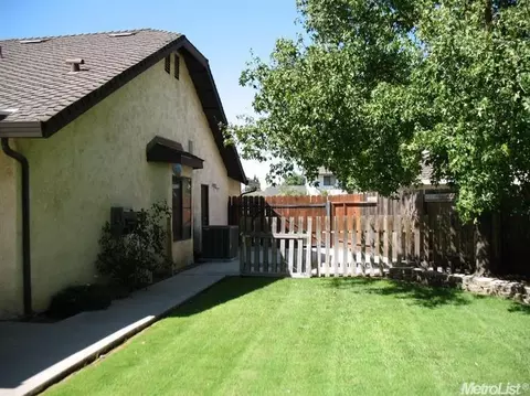 1300 Edwin Ct, Modesto, CA 95355 photo 20