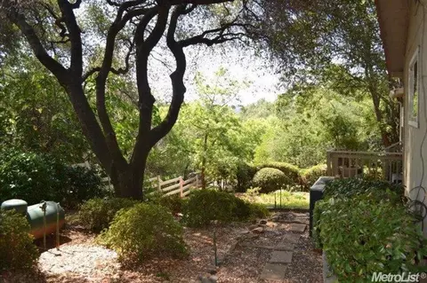 2613 Baker Rd, Placerville, CA 95667 photo 2