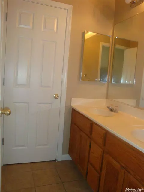 1106 Aristocrat Dr, Ceres, CA 95307 photo 19