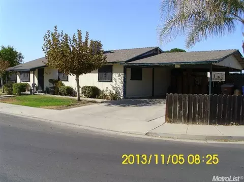 1090 9th, Mendota, CA 93640 photo 1