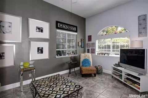 2525 Albany Ave, Davis, CA 95618 photo 8