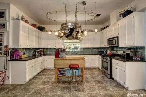 2525 Albany Ave, Davis, CA 95618 photo 7