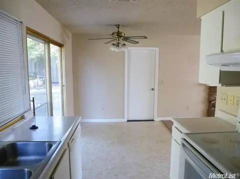 5120 Olean St, Fair Oaks, CA 95628 photo 6