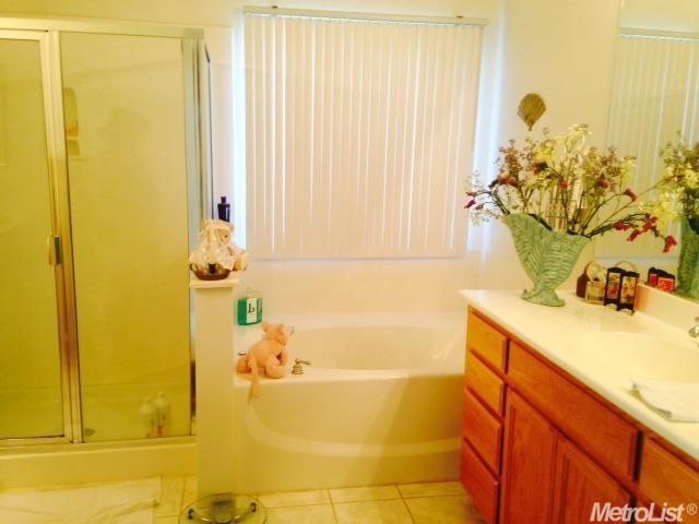 3976 Chateau Ln, Tracy, CA 95377 photo 5