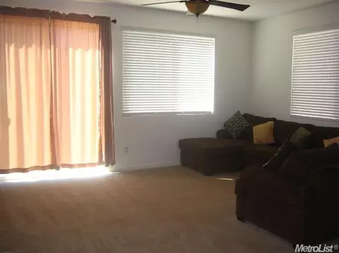 680 Town, Lathrop, CA 95330 photo 3