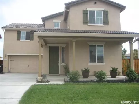 680 Town, Lathrop, CA 95330 photo 2