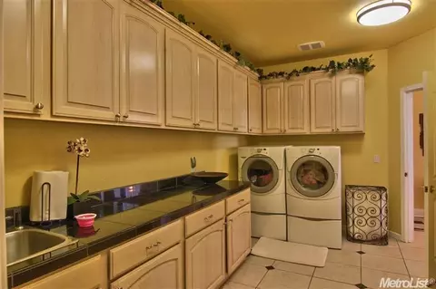 11093 Limestone Dr, Wallace, CA 95245 photo 6