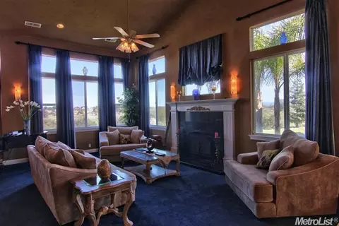 11093 Limestone Dr, Wallace, CA 95245 photo 4