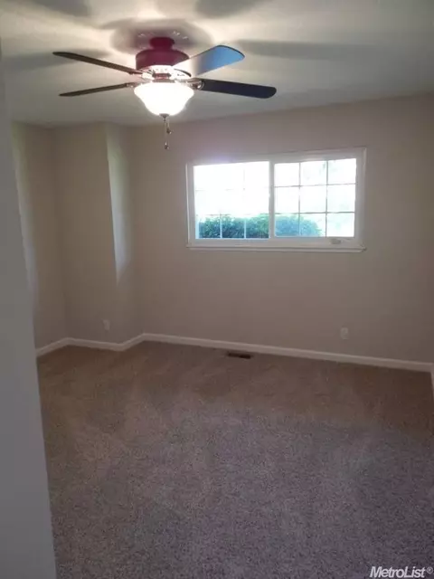 1701 Woodacre Ct, Carmichael, CA 95608 photo 13