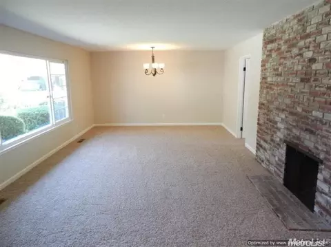 1701 Woodacre Ct, Carmichael, CA 95608 photo 5