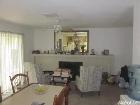 226 Coronado Way, Tracy, CA 95376 photo 4