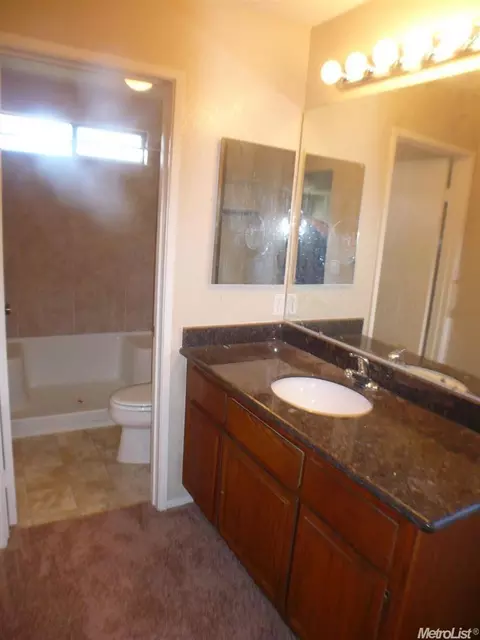 717 Lawn Ct, Tracy, CA 95376 photo 15