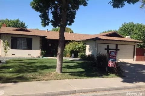 1829 E Orangeburg Ave, Modesto, CA 95355 photo 1