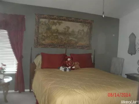 7839 Crestleigh Ct, Antelope, CA 95843 photo 6