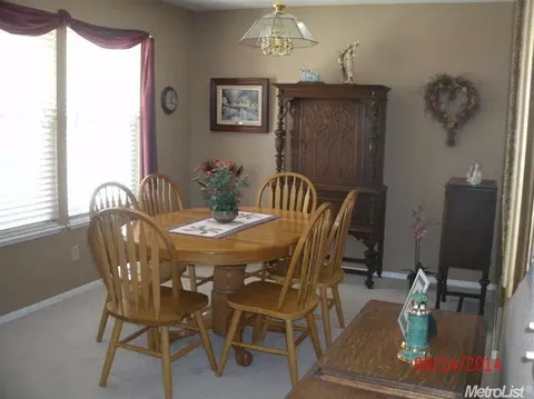 7839 Crestleigh Ct, Antelope, CA 95843 photo 3