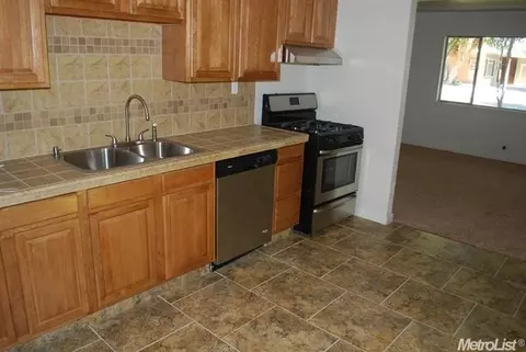 4601 Morrow, Modesto, CA 95356 photo 16