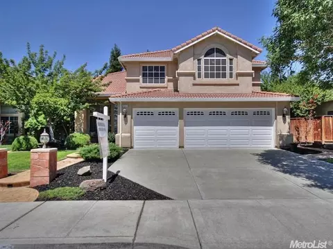 853 Longfellow St, Tracy, CA 95376 photo 1