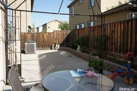 5389 Elderdown Way, Sacramento, CA 95835 photo 17