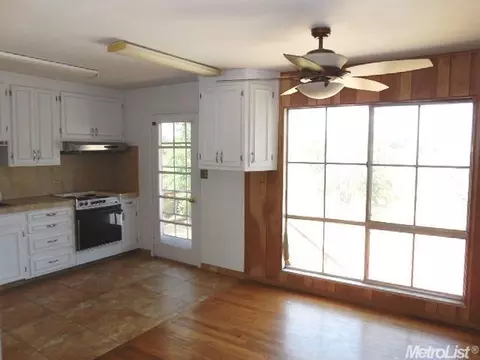 1433 Park St, Lodi, CA 95242 photo 9