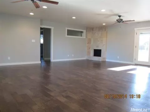 3607 Jeffrey Dr, Modesto, CA 95357 photo 4