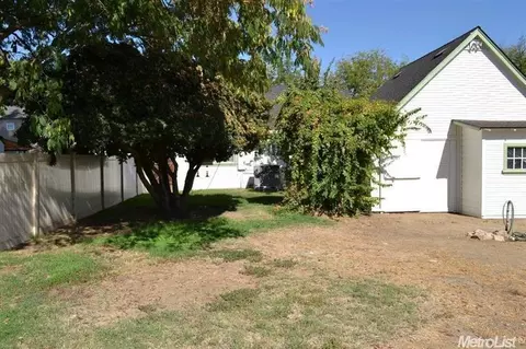 206 Merced Ave, Modesto, CA 95351 photo 12