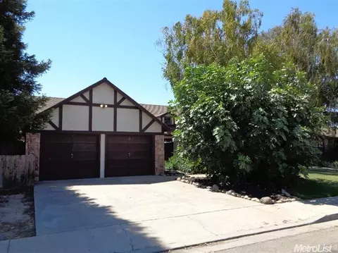 640 Fullerton Dr, Turlock, CA 95382 photo 3