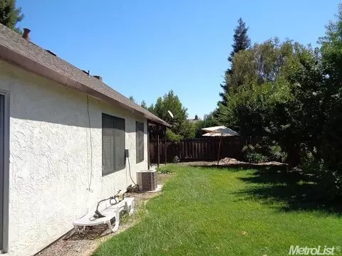 640 Fullerton Dr, Turlock, CA 95382 photo 15