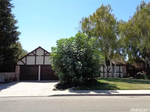 640 Fullerton Dr, Turlock, CA 95382 photo 1