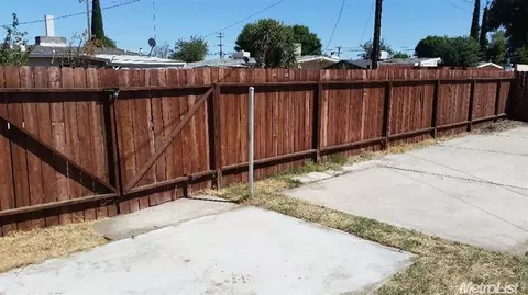 336 S Powers Ave, Manteca, CA 95336 photo 5