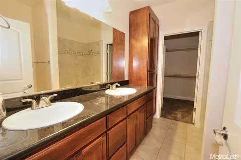 6012 Odelia Ln, Carmichael, CA 95608 photo 12
