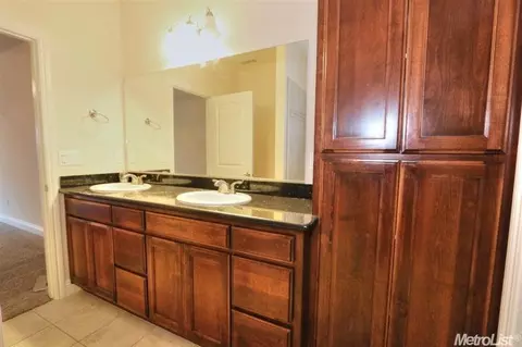 6012 Odelia Ln, Carmichael, CA 95608 photo 14