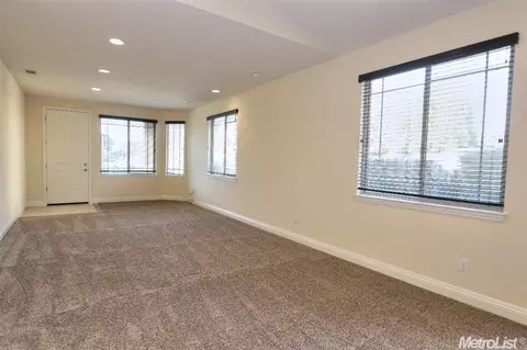6012 Odelia Ln, Carmichael, CA 95608 photo 7