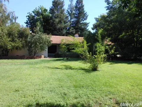 5525 Arden Way, Carmichael, CA 95608 photo 3
