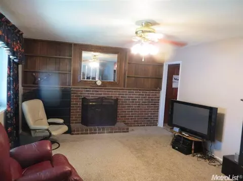 2230 Surrey Ave, Modesto, CA 95355 photo 9