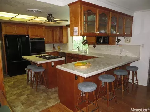 2230 Surrey Ave, Modesto, CA 95355 photo 3