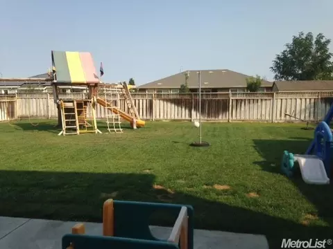 7860 Zilli Dr, Tracy, CA 95304 photo 21