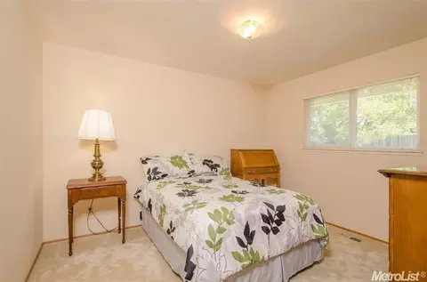 4770 Rustic Oak Way, Carmichael, CA 95608 photo 12