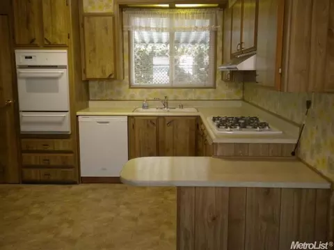 3900 Moana Way, Modesto, CA 95355 photo 8